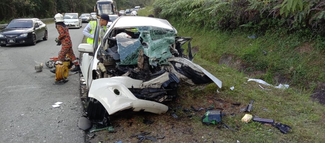 Lima maut nahas jalan raya di Gerik