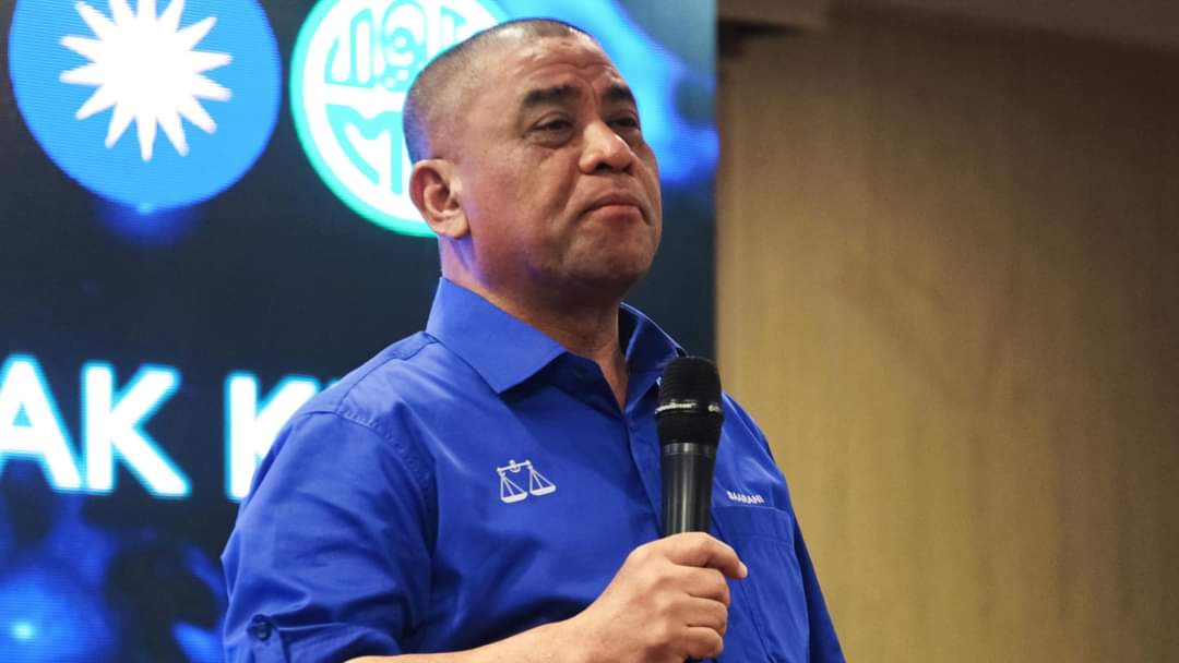 Muktamad. UMNO Perak tolak kerjasama Pas pada PRU15 - Saarani