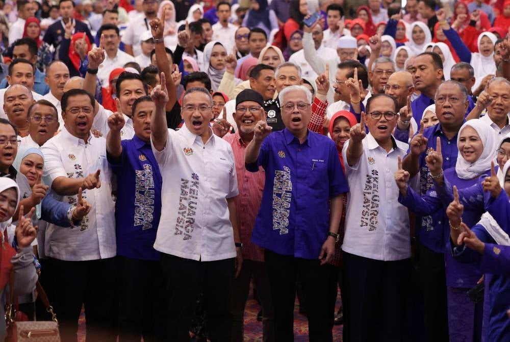 Kerajaan stabil elak pergolakan dalam pentadbiran: PM