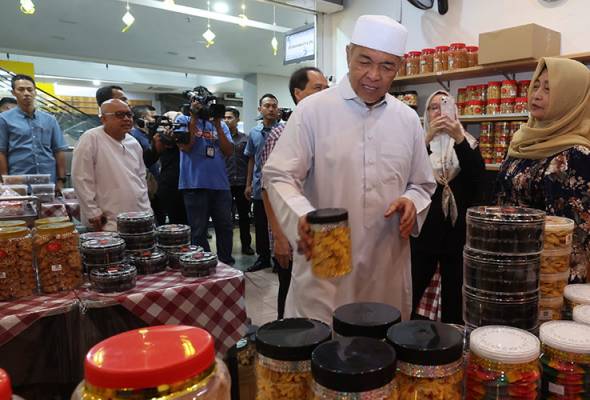 Ahmad Zahid saran umat Islam berhati-hati dengan varian baharu COVID-19