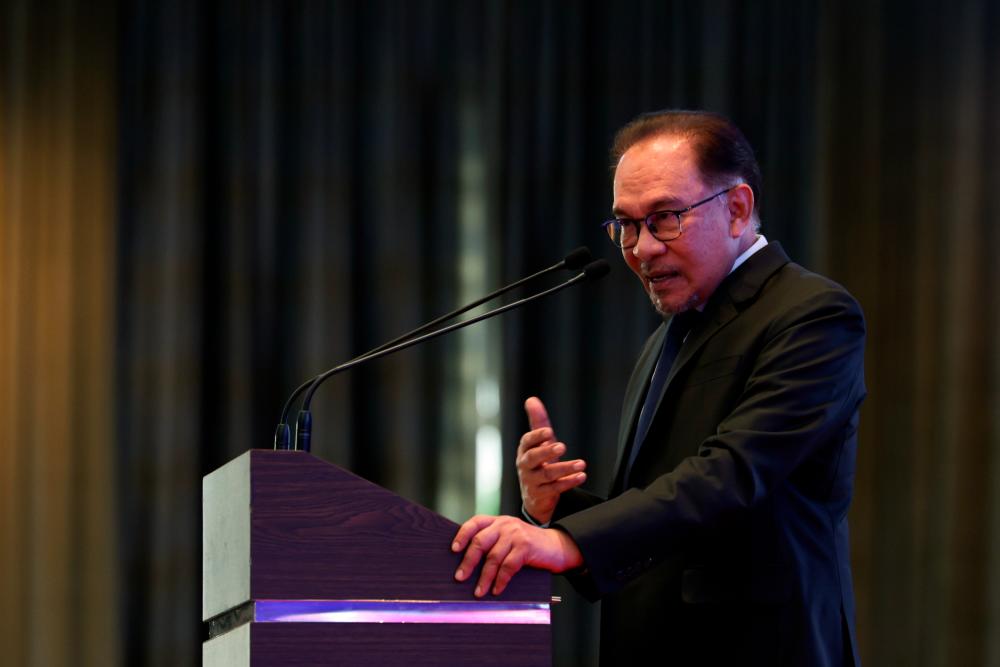 Anwar: Kerajaan akan umum langkah lindungi pesara