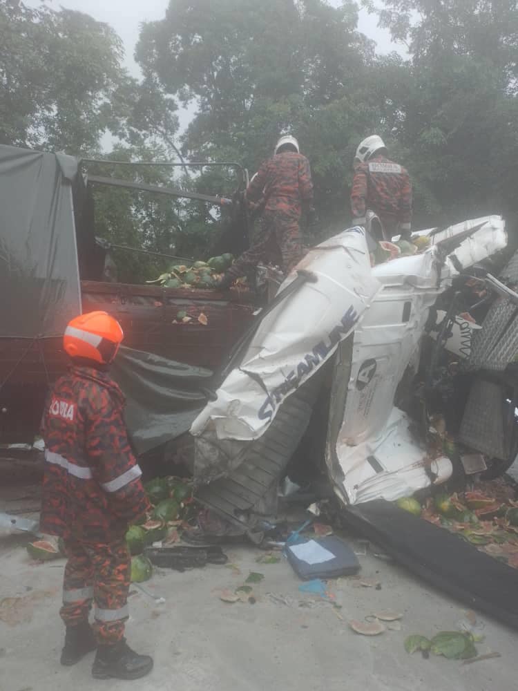 Nahas 3 kenderaan Tapah: Pemandu treler muatan simen ada 13 saman trafik