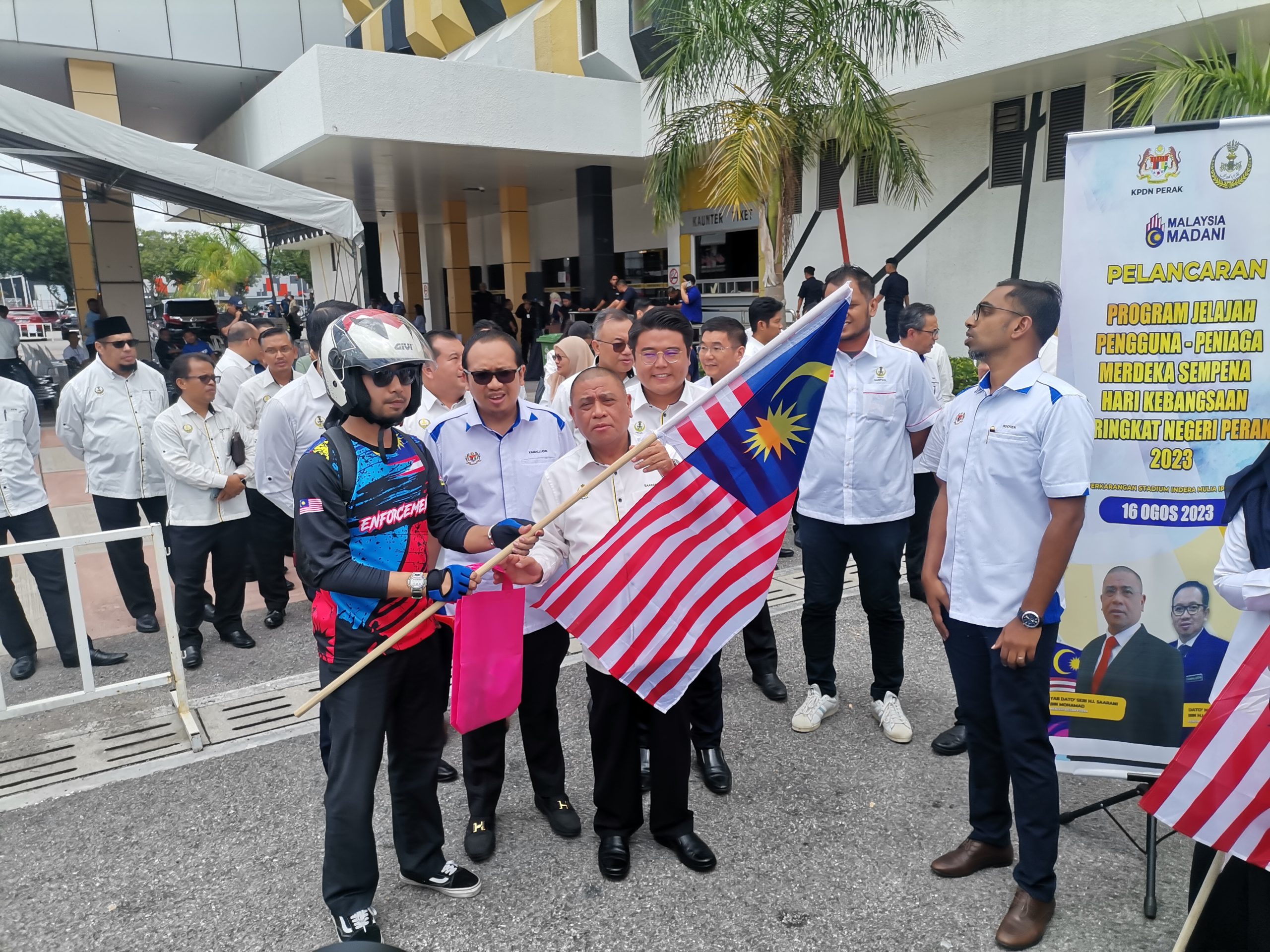 UMNO Perak sokong Ahmad Zahid kekal Presiden