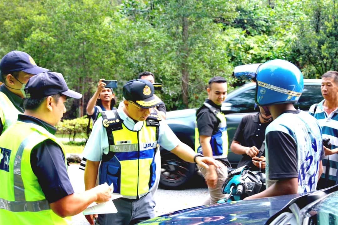 PENGUATKUASAAN LARANGAN PEMANDUAN KENDERAAN BARANGAN SEMPENA HARI RAYA AIDILFITRI 2024