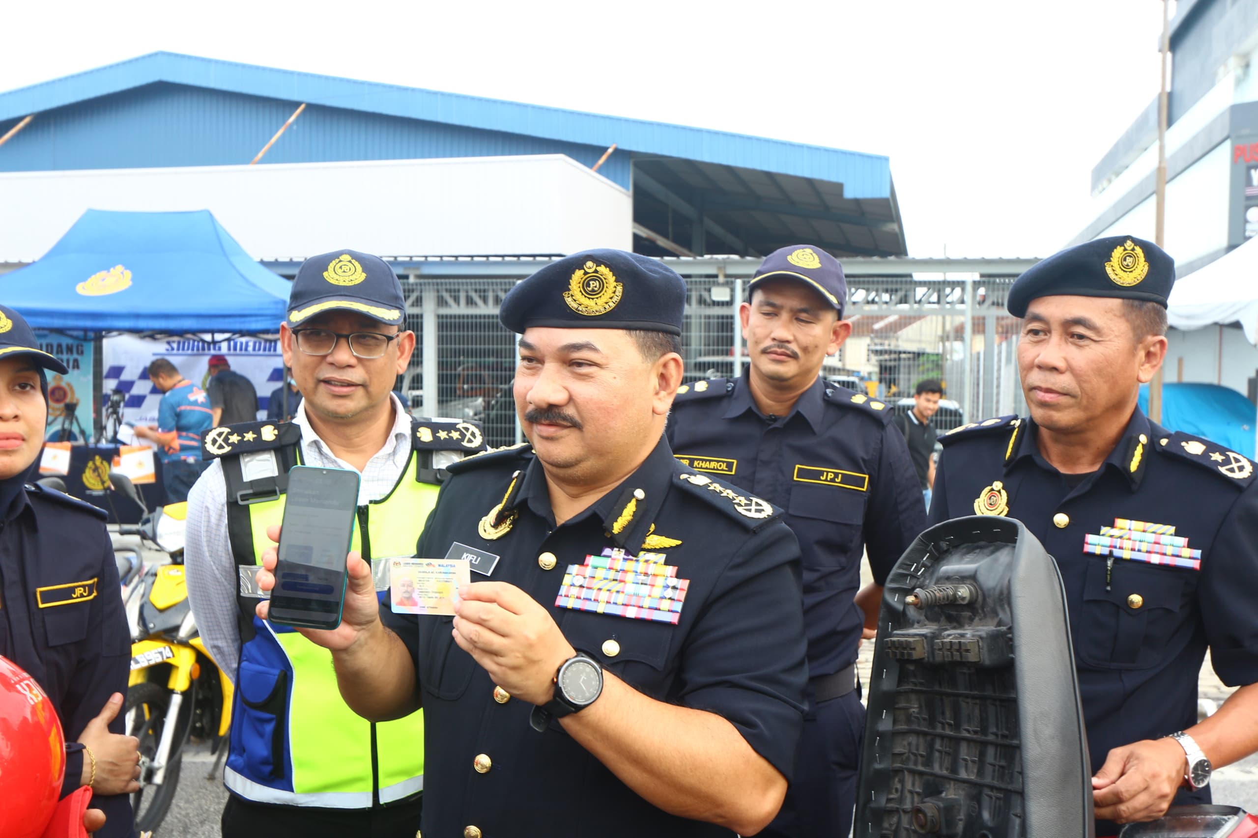 OPERASI KHAS KENDERAAN PERDAGANGAN SEBANYAK 69,379 KENDERAAN DIAMBIL TINDAKAN